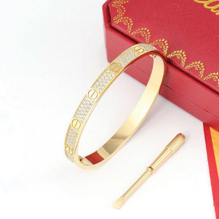 Hiraola's Product Image